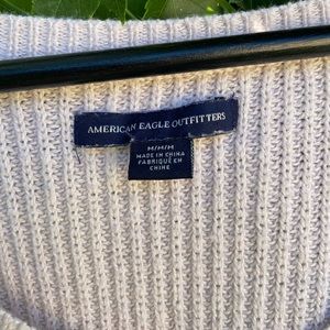 Oversized pink knit American eagle sweater.